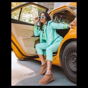 BRAND NEW! UGG CLASSIC ULTRA MINI CHESTNUT